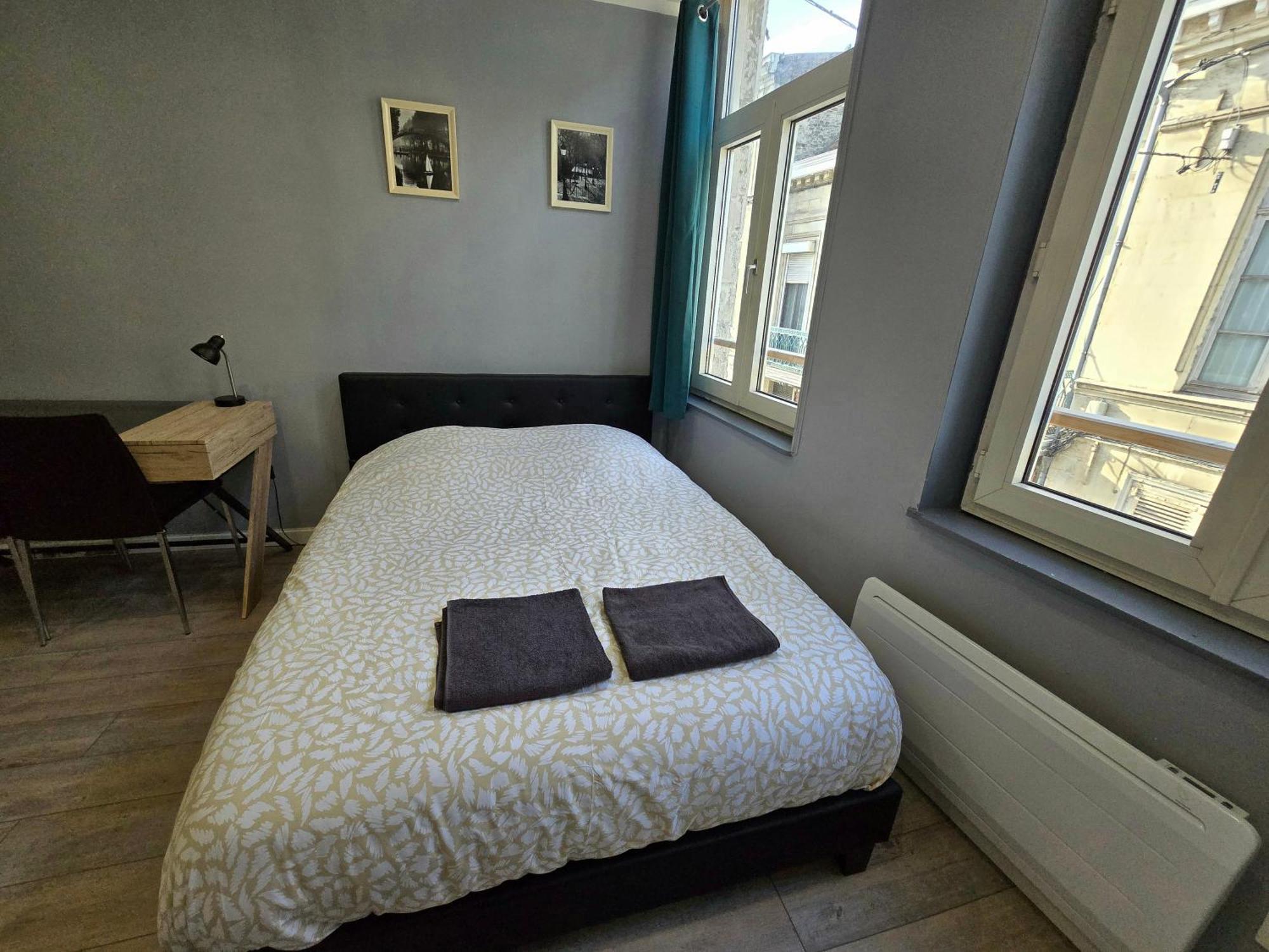 Appartement Hypercentre 301 +Wifi+Independant+ Cuisine Toilette Salle De Bain Privative Valenciennes Extérieur photo